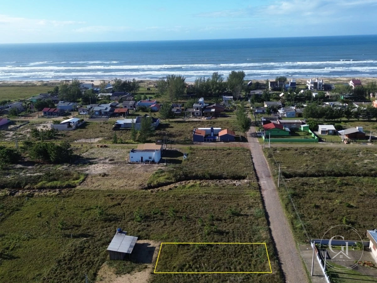Terreno Frente Para Principal do Bairro Valverde