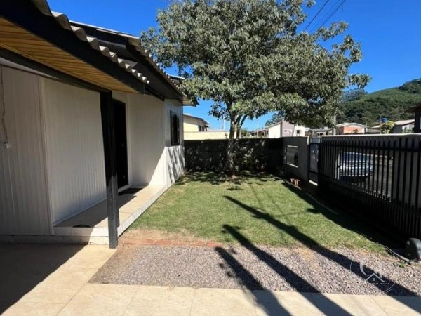 Casa em Santa Rosa do Sul - Bairro Embratel
