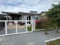 Casa com Piscina Balneário Gaivota - Jardim Ultramar