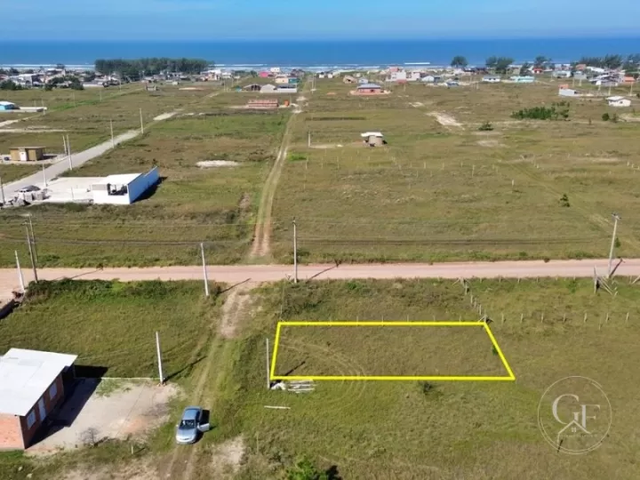 Terreno Próximo a Av Interpraias